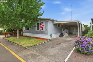 2902 E 2nd St, Newberg, OR 97132 - Photo 1