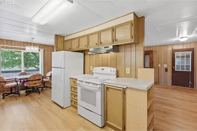 2902 E 2nd St #101, Newberg, OR 97132 - Photo 10