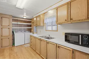 2902 E 2nd St, Newberg, OR 97132 - Photo 12