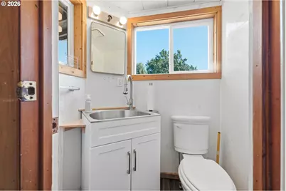 1825 Roseburg Rd, Myrtle Point, OR 97458 - Photo 14