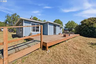 1825 Roseburg Rd, Myrtle Point, OR 97458 - Photo 1