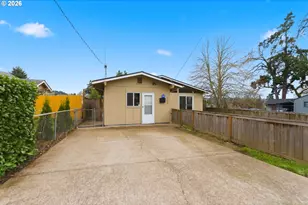 505 E Gloucester St, Gladstone, OR 97027 - Photo 4