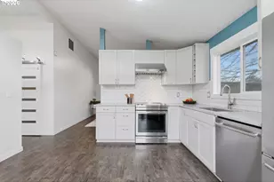 505 E Gloucester St, Gladstone, OR 97027 - Photo 20