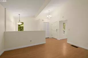 9520 SW 8th Ave, Portland, OR 97219 - Photo 8