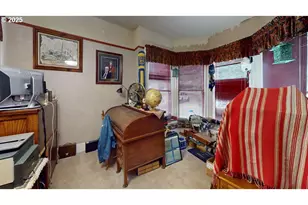 706 W Steuben, Bingen, WA 98605 - Photo 8