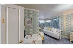 706 W Steuben, Bingen, WA 98605 - Photo 18