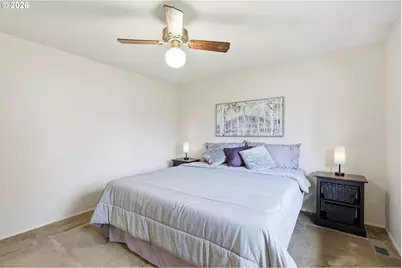 10276 SE Long St, Portland, OR 97266 - Photo 30