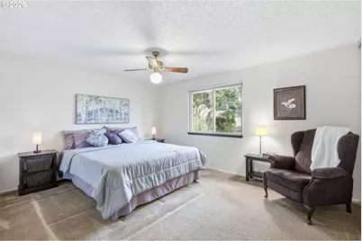 10276 SE Long St, Portland, OR 97266 - Photo 28