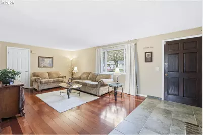 10276 SE Long St, Portland, OR 97266 - Photo 10