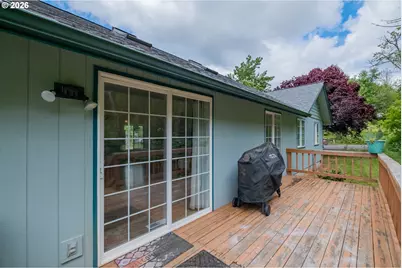 2295 Ironwood St, Sweet Home, OR 97386 - Photo 30