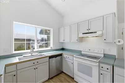 2295 Ironwood St, Sweet Home, OR 97386 - Photo 4