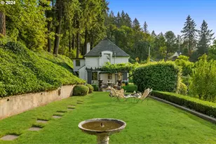 2934 SW Montgomery Dr, Portland, OR 97201 - Photo 38