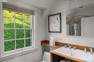 2934 SW Montgomery Dr, Portland, OR 97201 - Photo 32