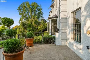 2934 SW Montgomery Dr, Portland, OR 97201 - Photo 46