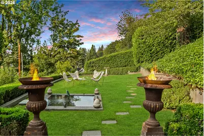 2934 SW Montgomery Dr, Portland, OR 97201 - Photo 2