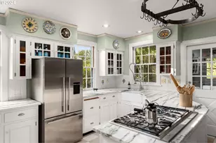 2934 SW Montgomery Dr, Portland, OR 97201 - Photo 20