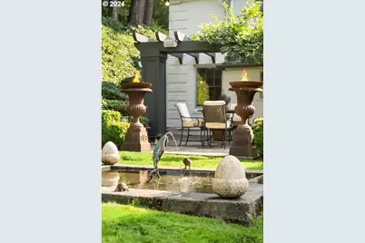 2934 SW Montgomery Dr, Portland, OR 97201 - Photo 36