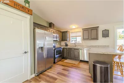 1600 NW 3rd St, Battle Ground, WA 98604 - Photo 12