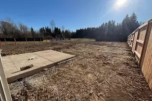 1447 N Millican Creek St, Lafayette, OR 97127 - Photo 2