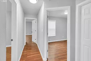 14125 SE Division St, Portland, OR 97236 - Photo 38