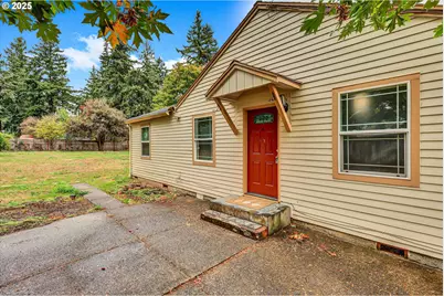 14125 SE Division St, Portland, OR 97236 - Photo 2