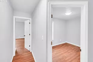 14125 SE Division St, Portland, OR 97236 - Photo 26