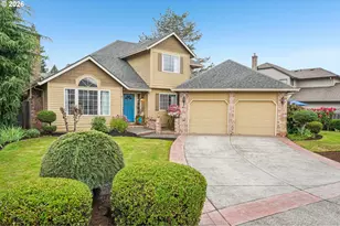 2133 NE 166th Dr, Portland, OR 97230 - Photo 2