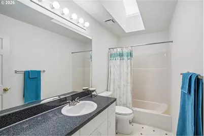2133 NE 166th Dr, Portland, OR 97230 - Photo 20