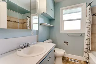806 Randall St, Eugene, OR 97401 - Photo 22