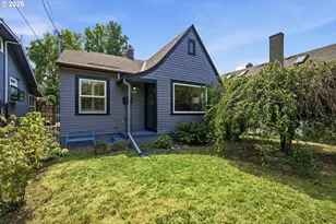 3814 SE Alder St, Portland, OR 97214 - Photo 2