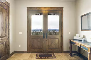 5907 NE Timber Ln, Prineville, OR 97754 - Photo 4