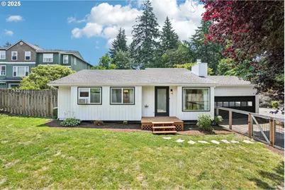 2924 SW Multnomah Blvd, Portland, OR 97219 - Photo 1