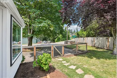 2924 SW Multnomah Blvd, Portland, OR 97219 - Photo 6