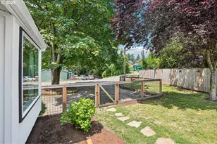 2924 SW Multnomah Blvd, Portland, OR 97219 - Photo 6