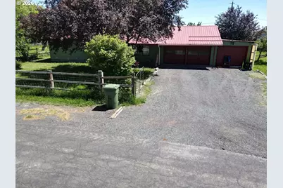 819 E Madison St, Burns, OR 97720 - Photo 38