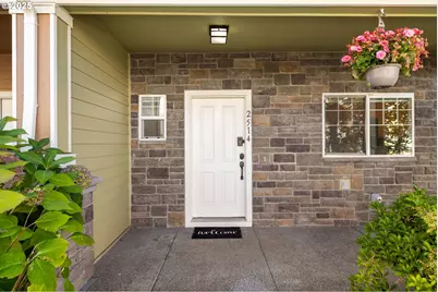 2514 NW 3rd Ter, Gresham, OR 97030 - Photo 2