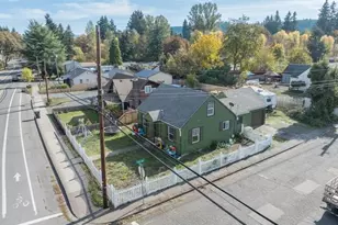 2303 Long St, Sweet Home, OR 97386 - Photo 30