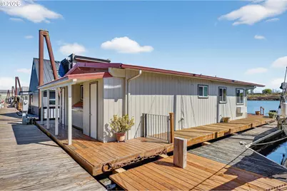 24800 NW St Helens Rd #L10, Portland, OR 97231 - Photo 1