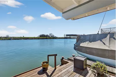 24800 NW St Helens Rd #L10, Portland, OR 97231 - Photo 24