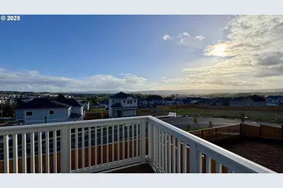 17694 SW Watchman Ln, Beaverton, OR 97007 - Photo 24