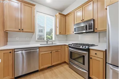 1906 NE 48th Way, Hillsboro, OR 97124 - Photo 10