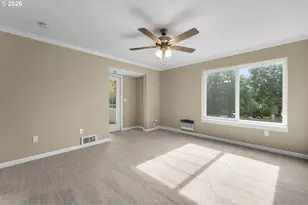 4990 S Landing Dr, Portland, OR 97239 - Photo 22
