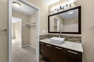 4990 S Landing Dr, Portland, OR 97239 - Photo 26