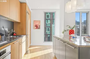 937 NW Glisan St, Portland, OR 97209 - Photo 12