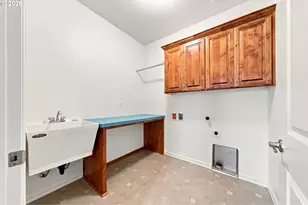2431 41st St, Washougal, WA 98671 - Photo 22