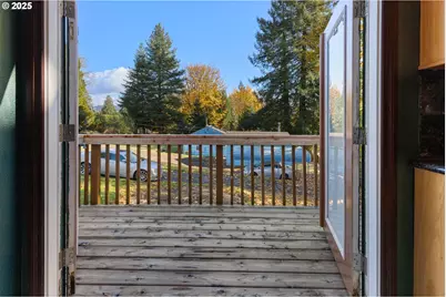 312 Nevada Dr, Longview, WA 98632 - Photo 8