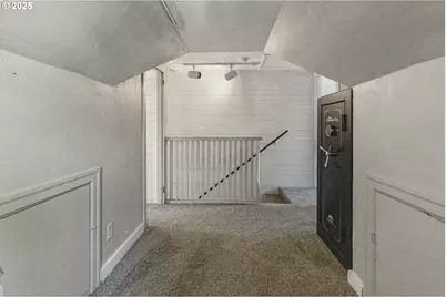 312 Nevada Dr, Longview, WA 98632 - Photo 12