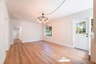 816 14th Ave, Sweet Home, OR 97386 - Photo 6