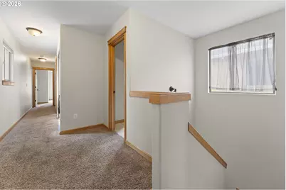 765 NE 93rd Ave, Portland, OR 97220 - Photo 24