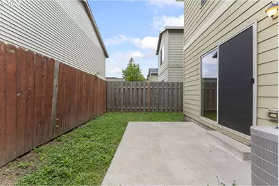 765 NE 93rd Ave, Portland, OR 97220 - Photo 34